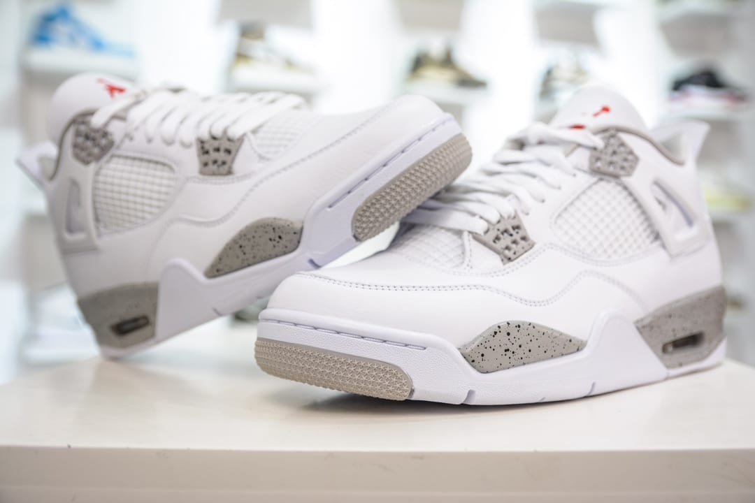 Jordan 4 'Tech White'